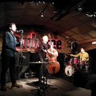 Un tema del segon set de Barry Guy Trio al Jamboree, 5_4_2017